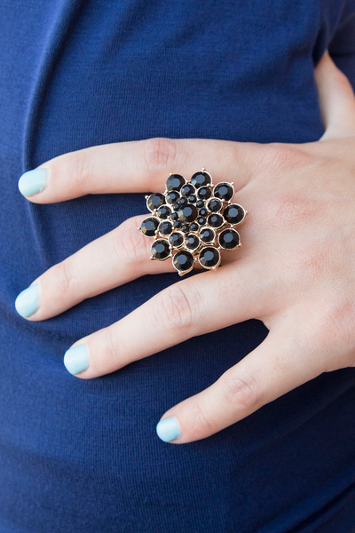 Flower Cluster Ring - Black