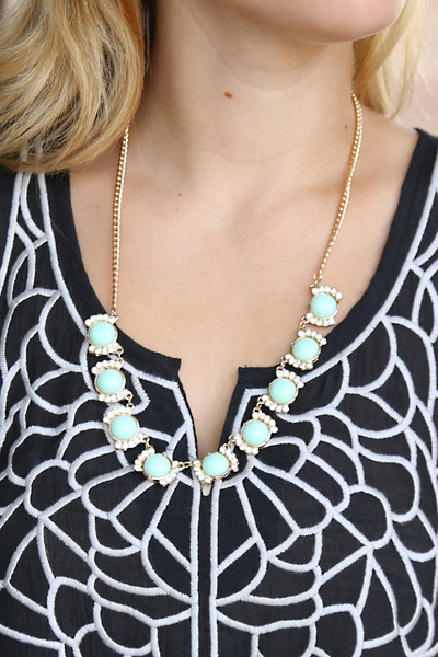 Mint Bubble Necklace w/Rhinestones