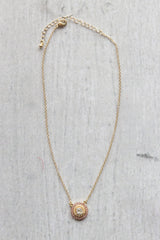 Pink pendant necklace